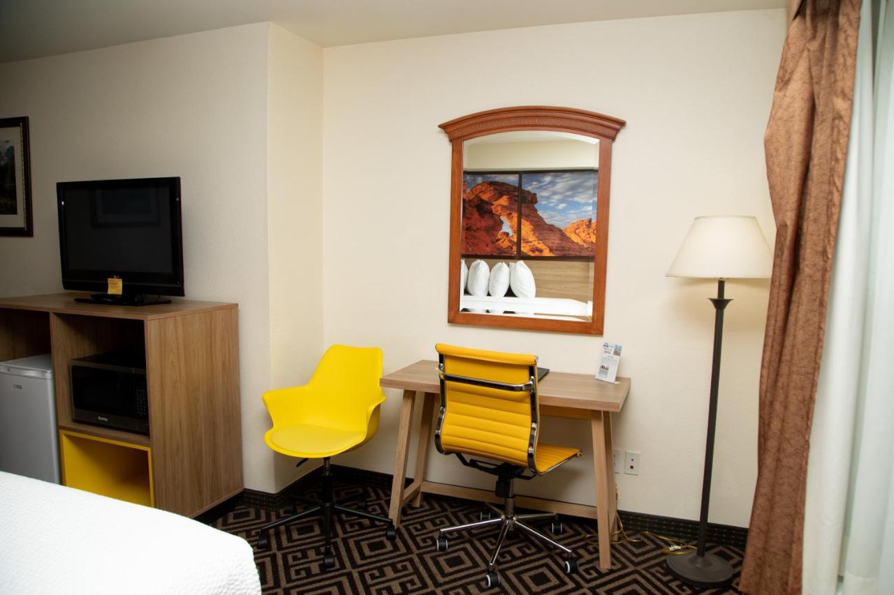 Days Inn By Wyndham Manitou Springs Exterior foto