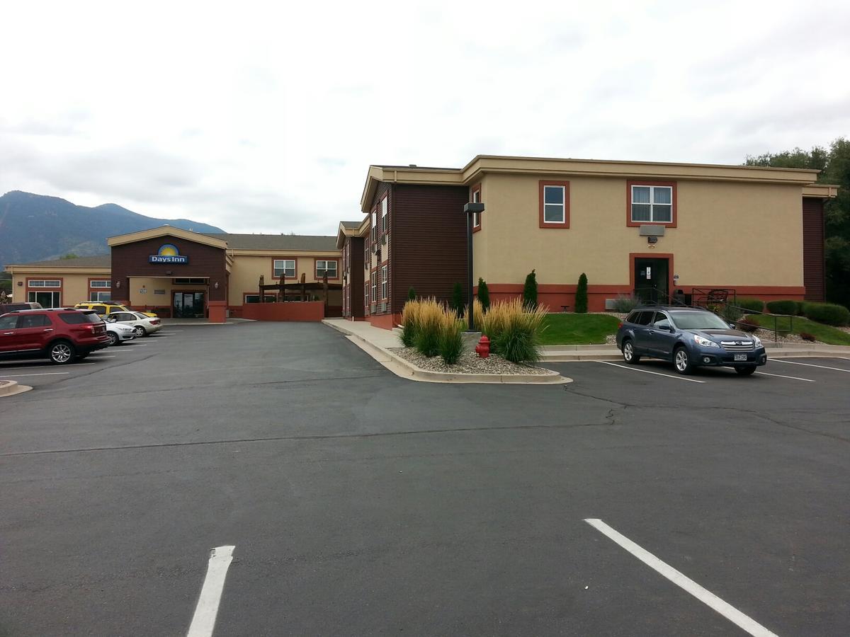 Days Inn By Wyndham Manitou Springs Exterior foto